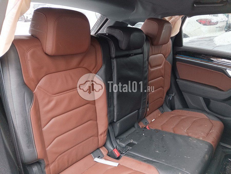 Фото Volkswagen Touareg 218
