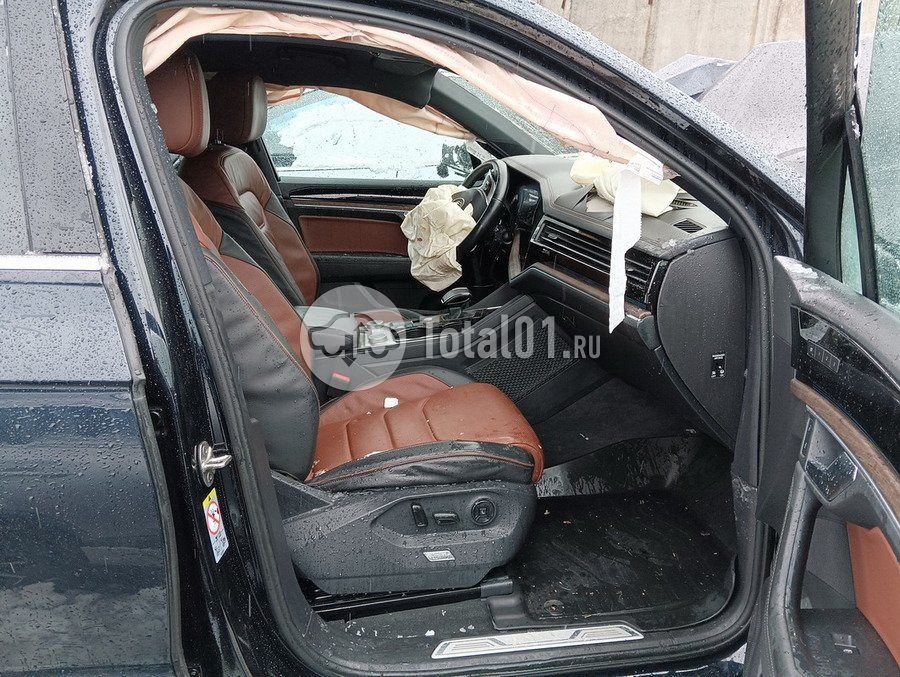 Фото Volkswagen Touareg 222