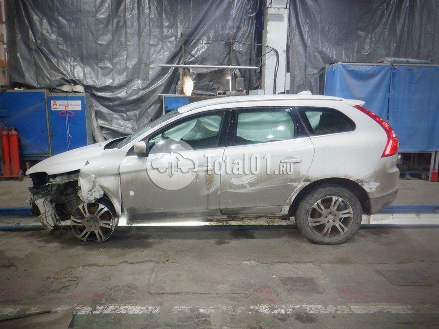 Фото Volvo XC60 8