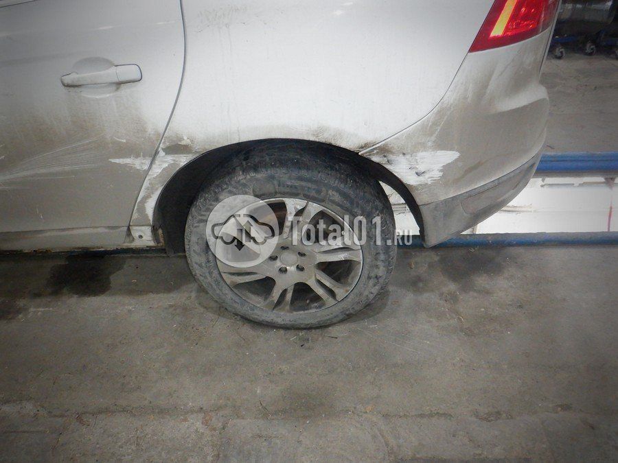 Фото Volvo XC60 20