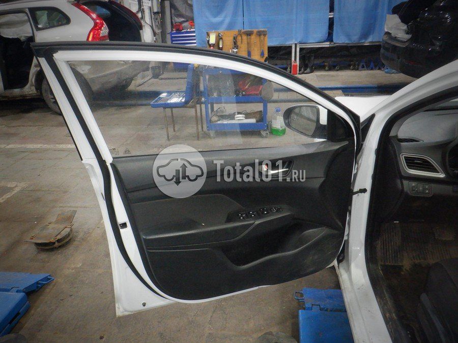 Фото Hyundai Solaris 36