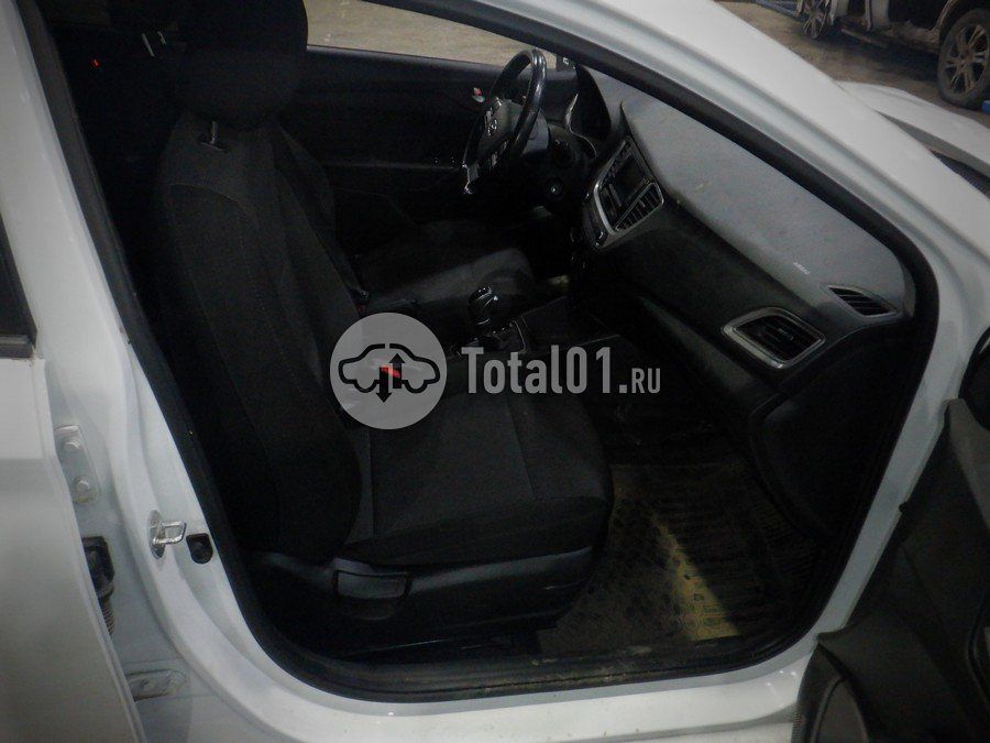 Фото Hyundai Solaris 66