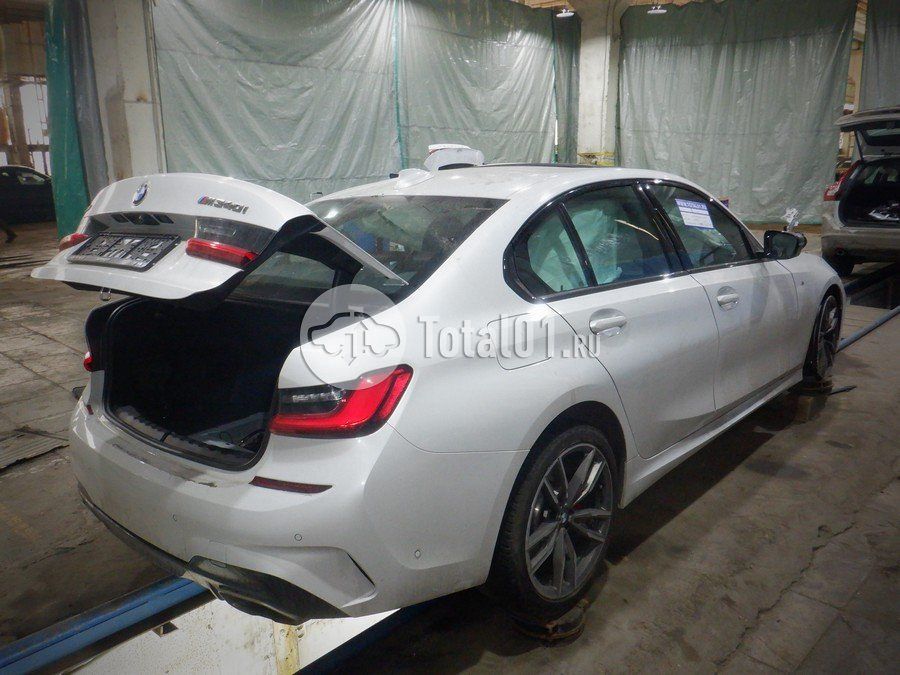 Фото BMW 3 серия 14