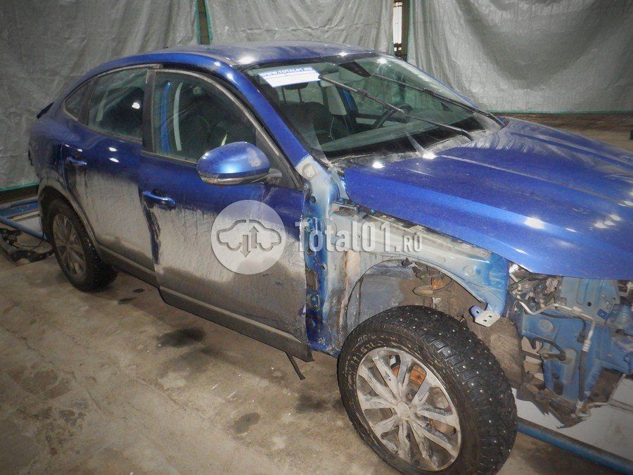 Фото Renault Arkana 10