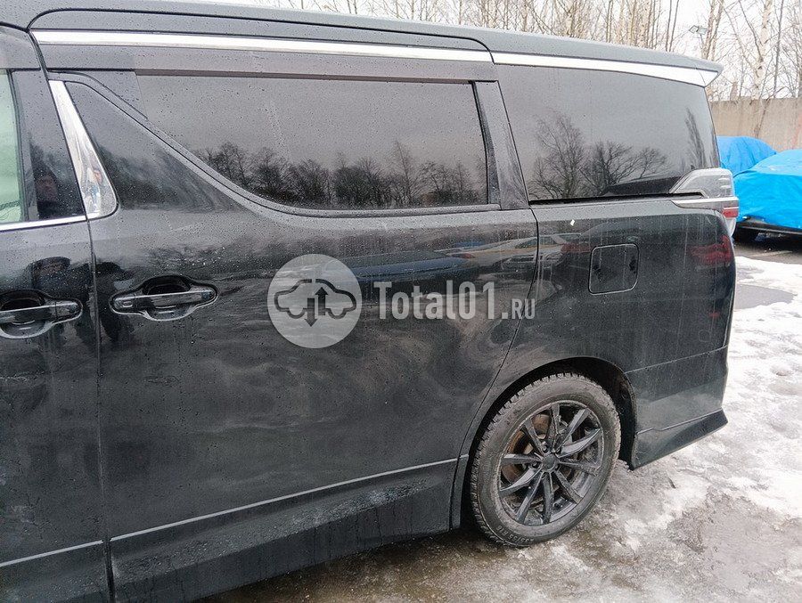 Фото Toyota Vellfire 28