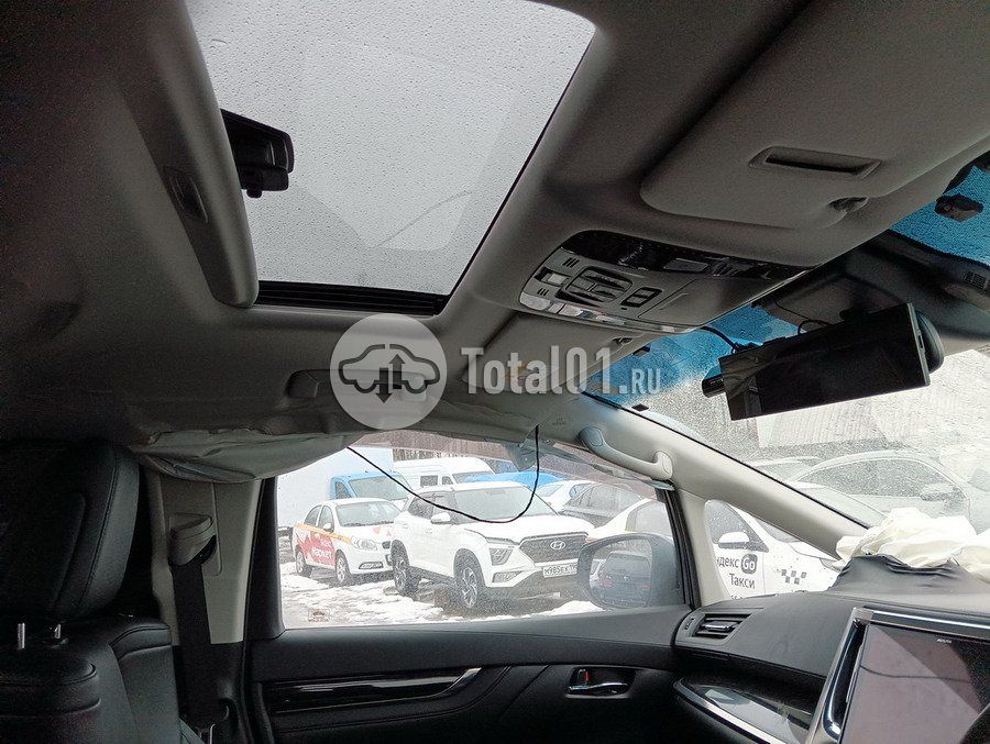 Фото Toyota Vellfire 92