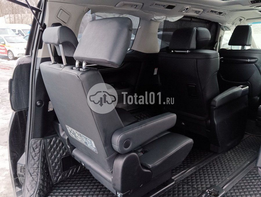 Фото Toyota Vellfire 120