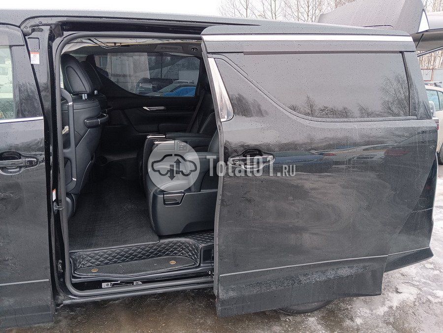 Фото Toyota Vellfire 138
