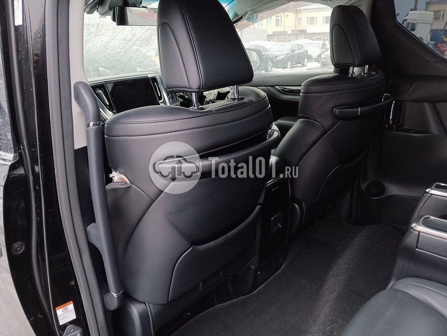 Фото Toyota Vellfire 148