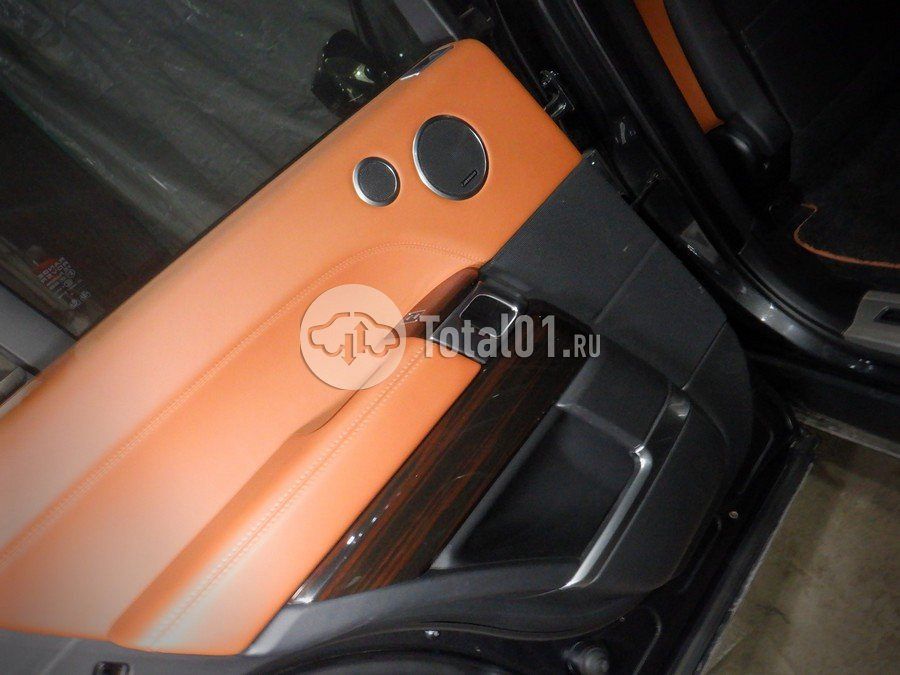 Фото Land Rover Range Rover 70