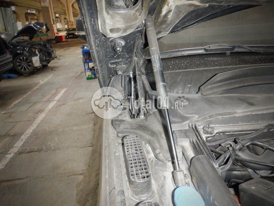 Фото Land Rover Range Rover 240