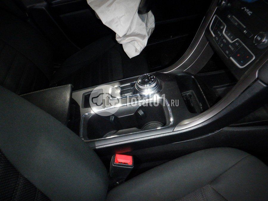 Фото Ford Fusion 28