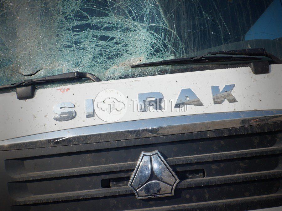 Фото Sitrak C7H 178