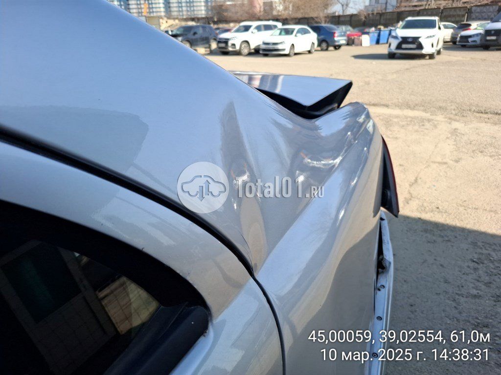 Фото Mercedes-Benz C-класс 16