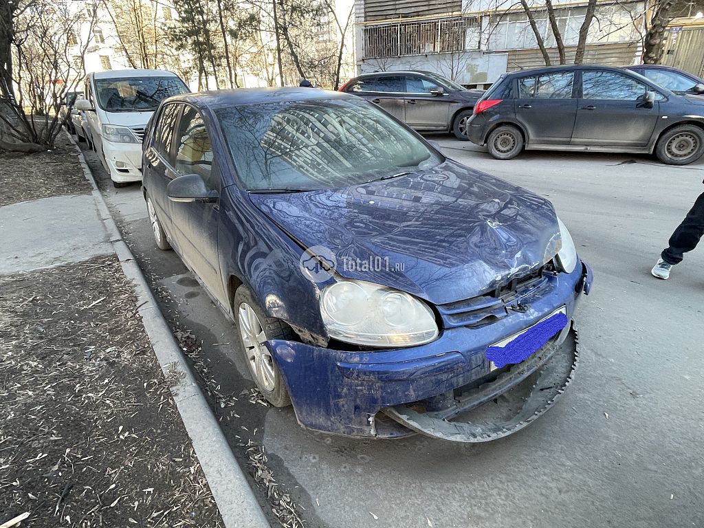 Фото Volkswagen Golf 4