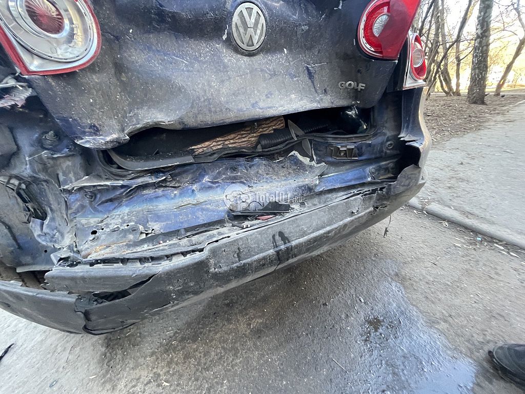 Фото Volkswagen Golf 82