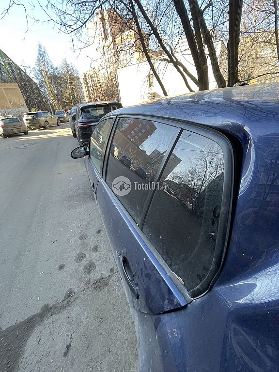Фото Volkswagen Golf 216