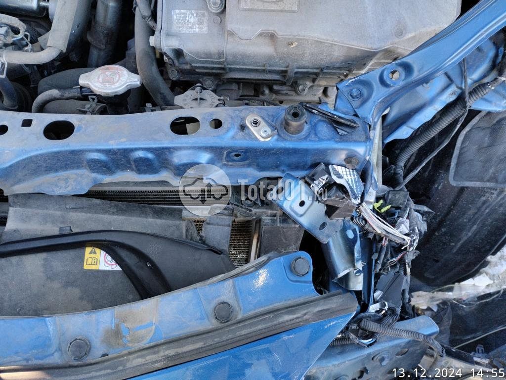 Фото Toyota Aqua 80