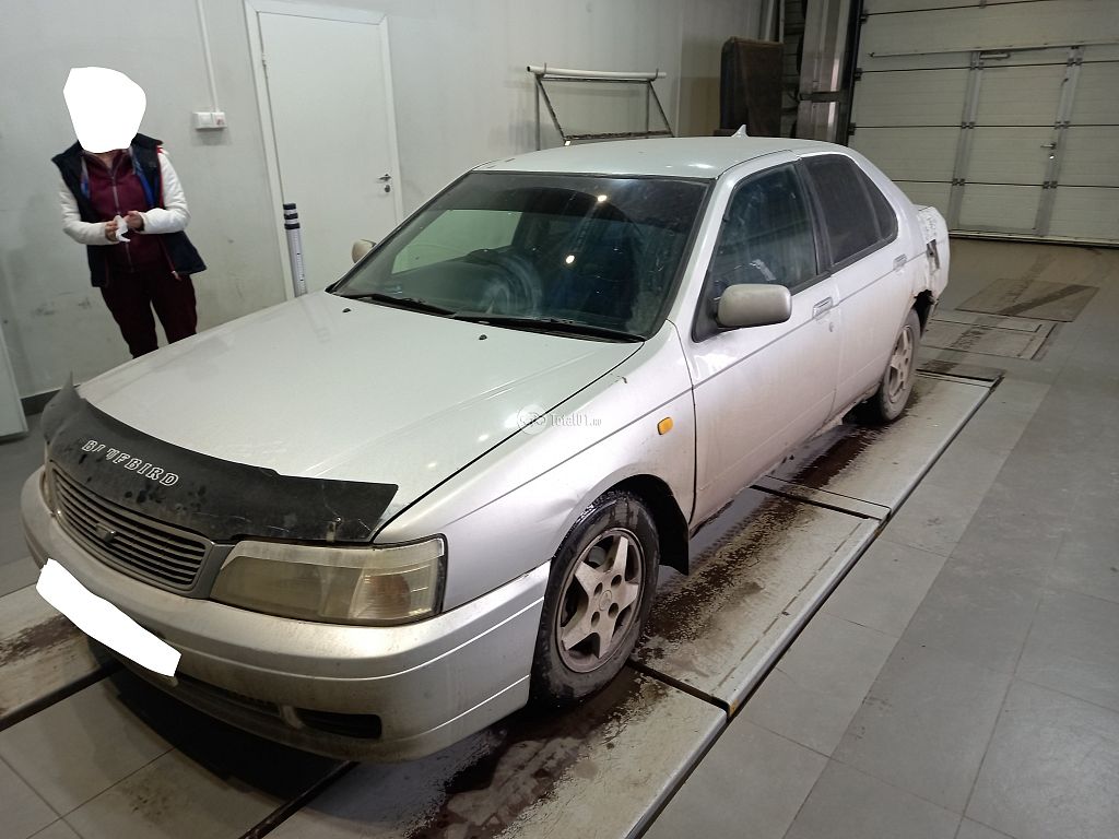Фото Nissan Bluebird 2