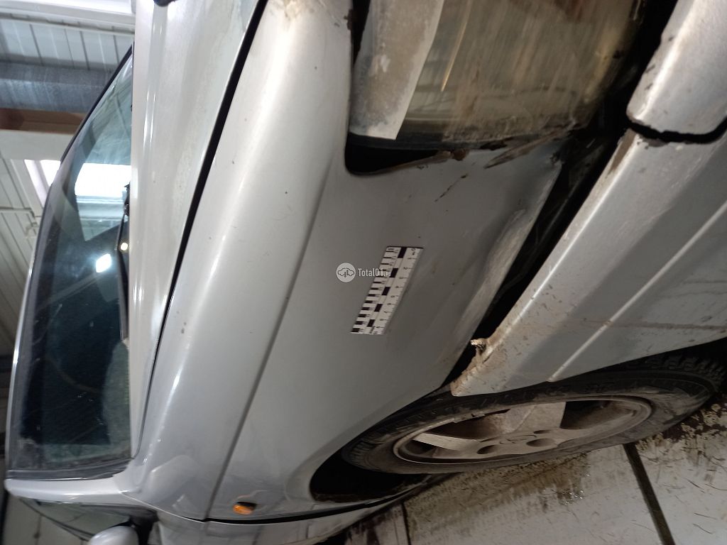 Фото Nissan Bluebird 18
