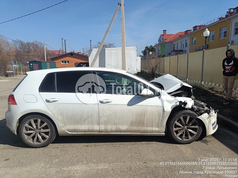 Фото Volkswagen Golf 18