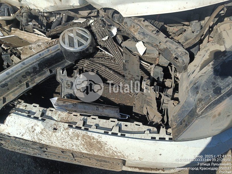 Фото Volkswagen Golf 84
