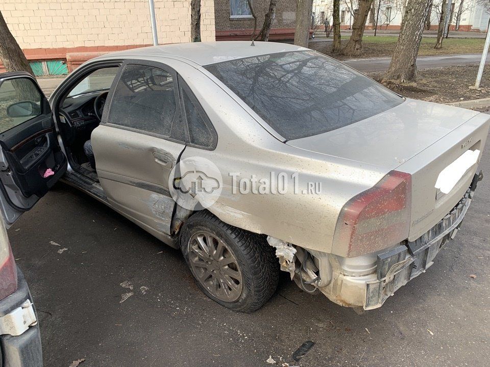 Фото Volvo S80 2