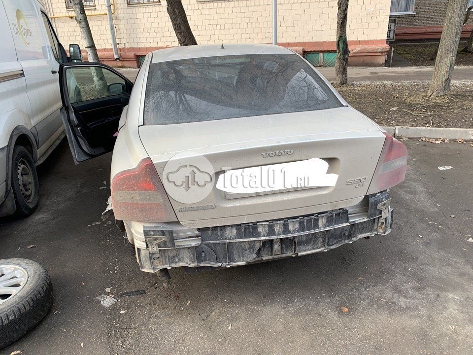 Фото Volvo S80 6