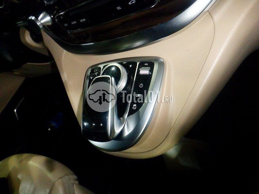 Фото Mercedes-Benz V-класс 142