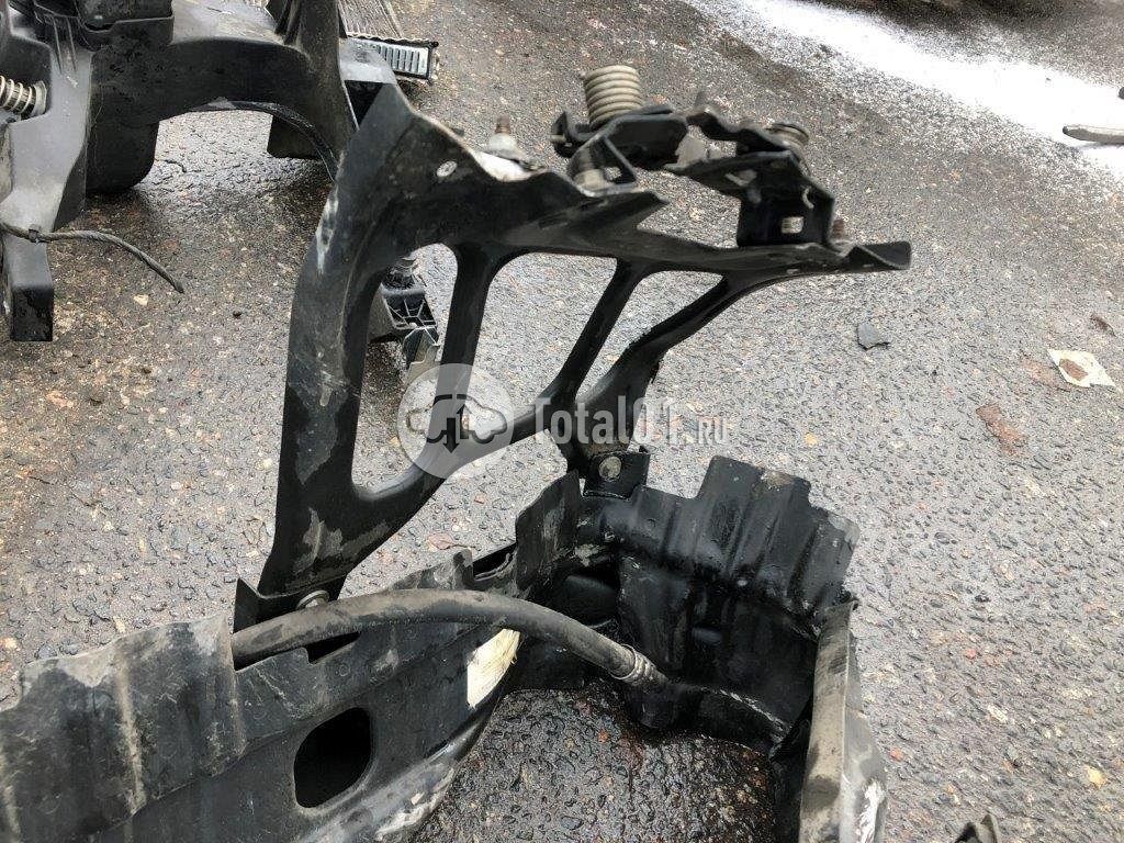 Фото Mercedes-Benz V-класс 414
