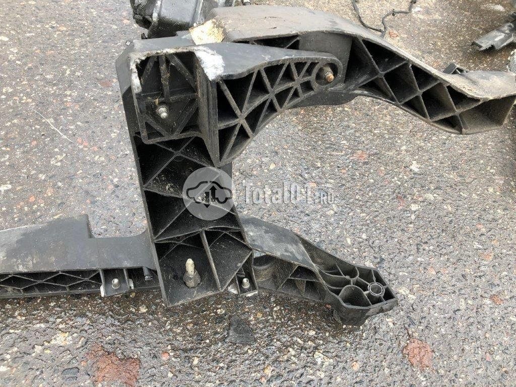 Фото Mercedes-Benz V-класс 446