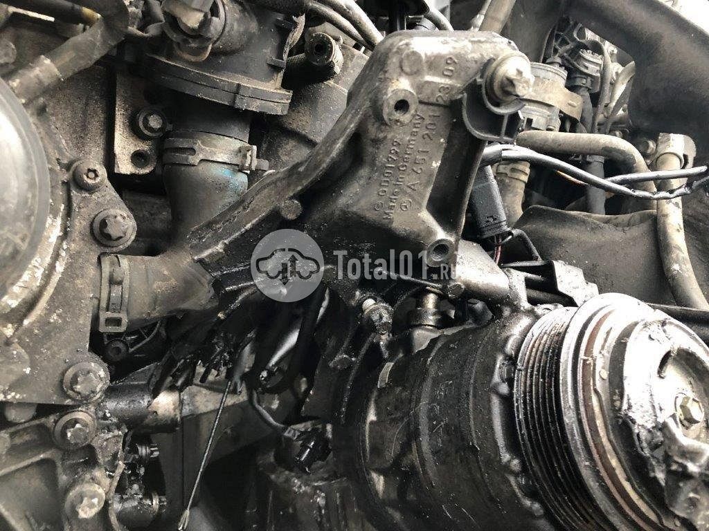 Фото Mercedes-Benz V-класс 578