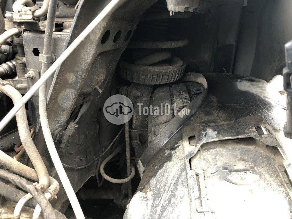 Фото Mercedes-Benz V-класс 620