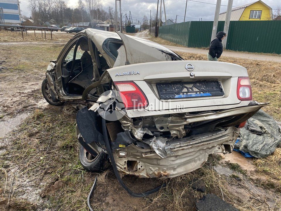 Фото Nissan Almera 6