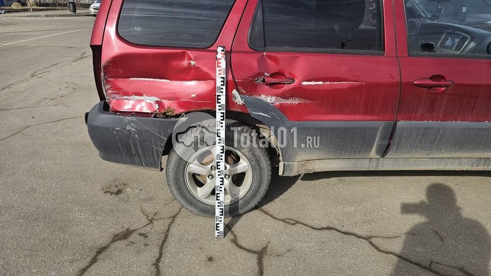 Фото Mazda Tribute 12