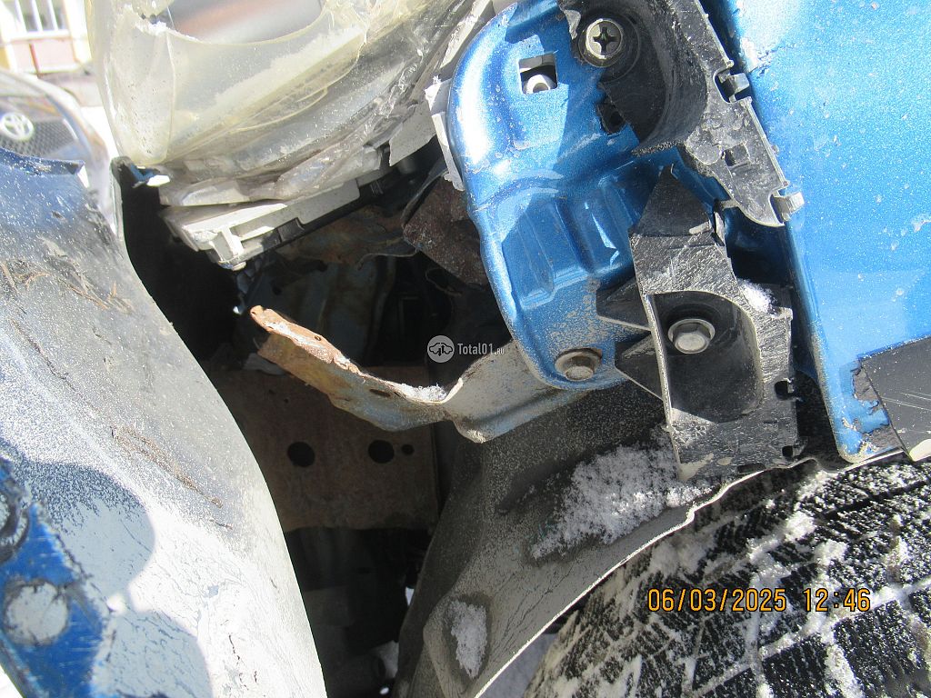 Фото Daihatsu Sonica 98