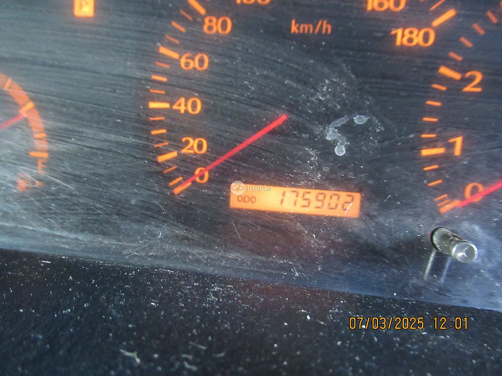 Фото Nissan Gloria 20