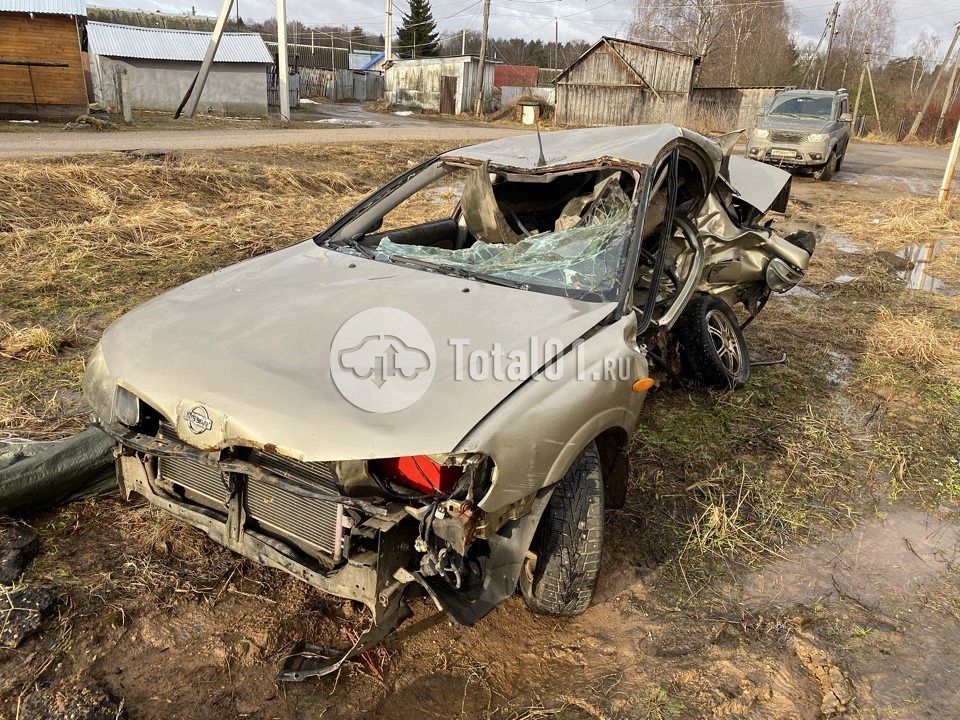 Фото Nissan Almera 4