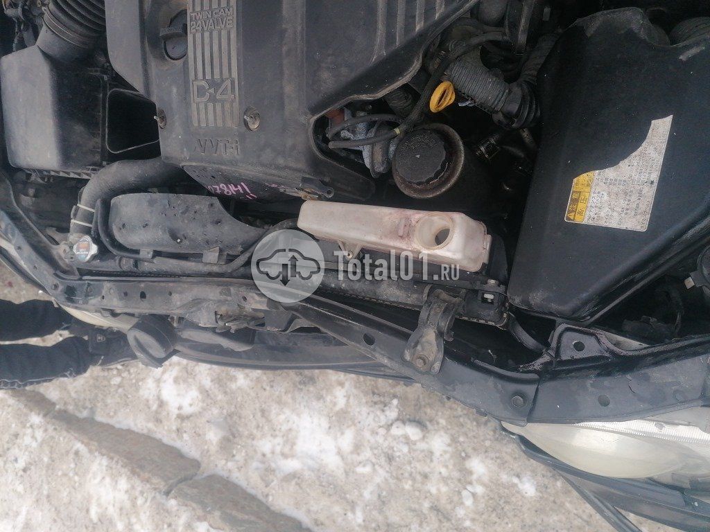 Фото Toyota Progres 82