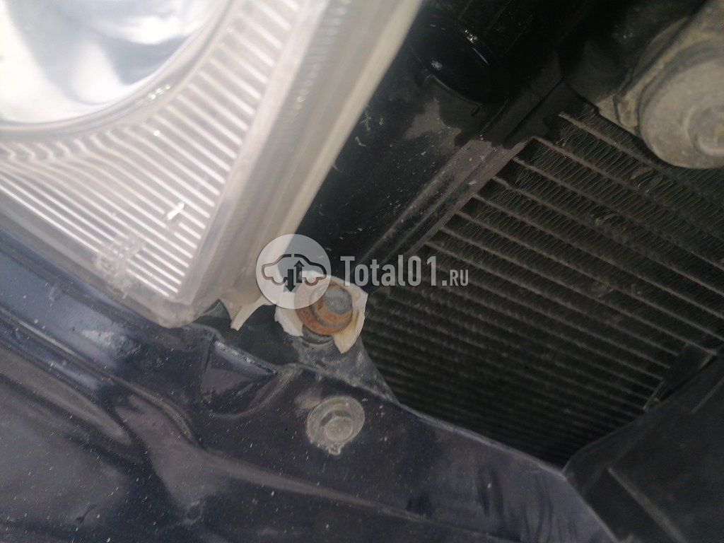 Фото Toyota Progres 98
