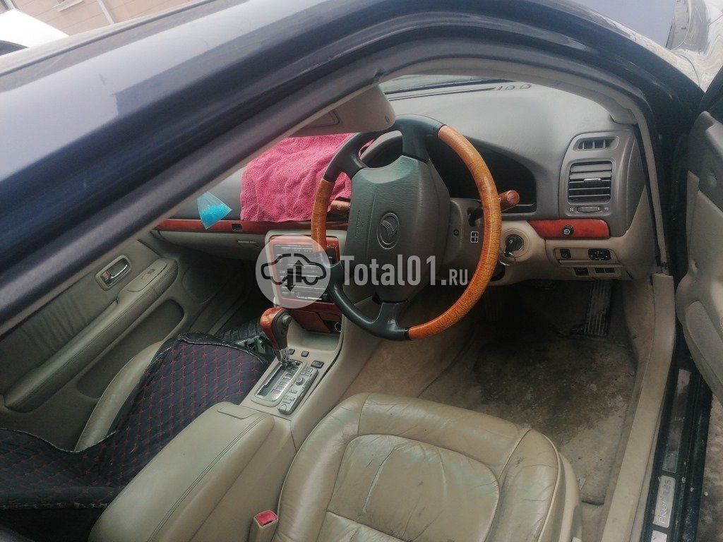 Фото Toyota Progres 186