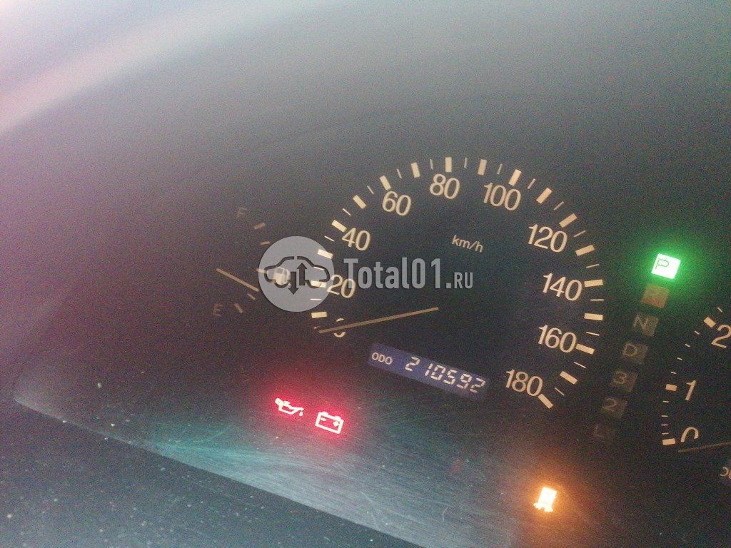 Фото Toyota Progres 190