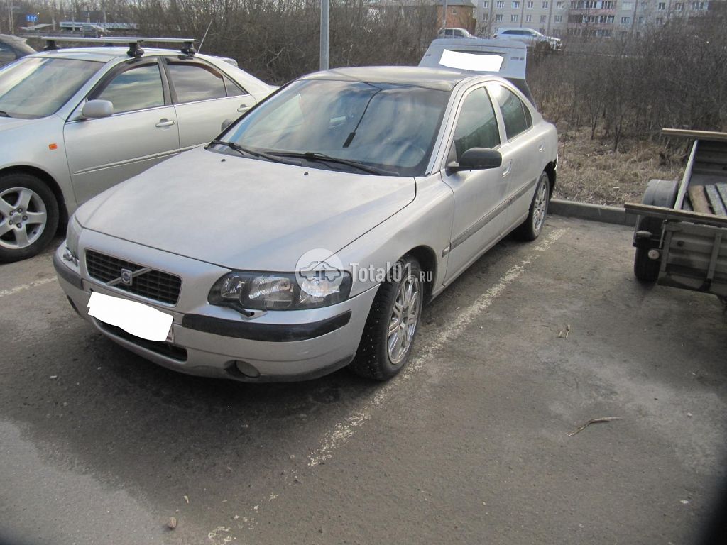 Фото Volvo S60 2