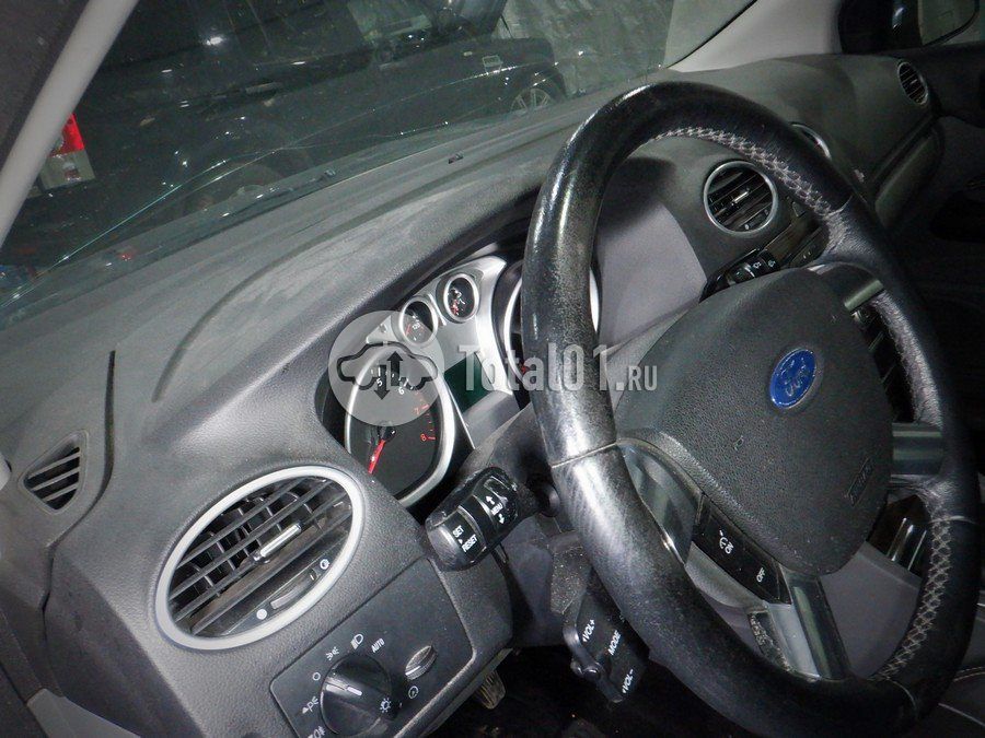 Фото Ford Focus 76