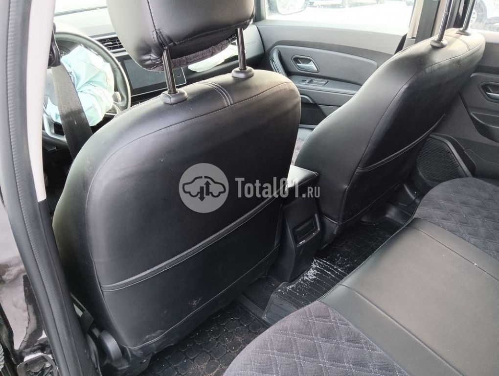 Фото Renault Duster 86