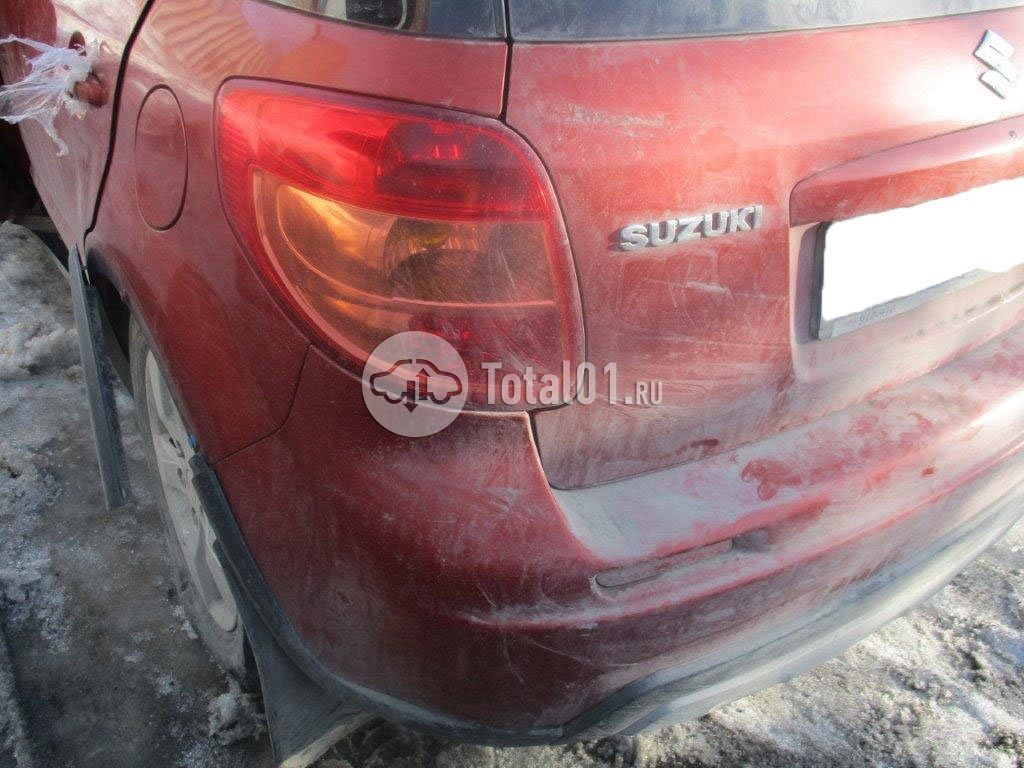 Фото Suzuki SX4 40