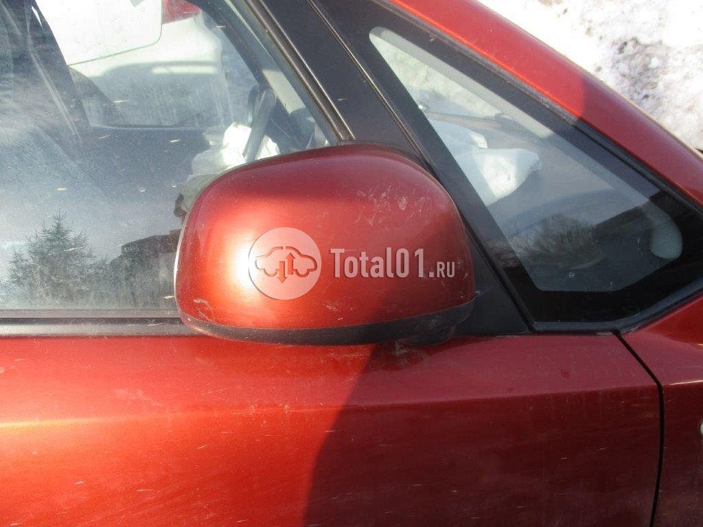 Фото Suzuki SX4 46