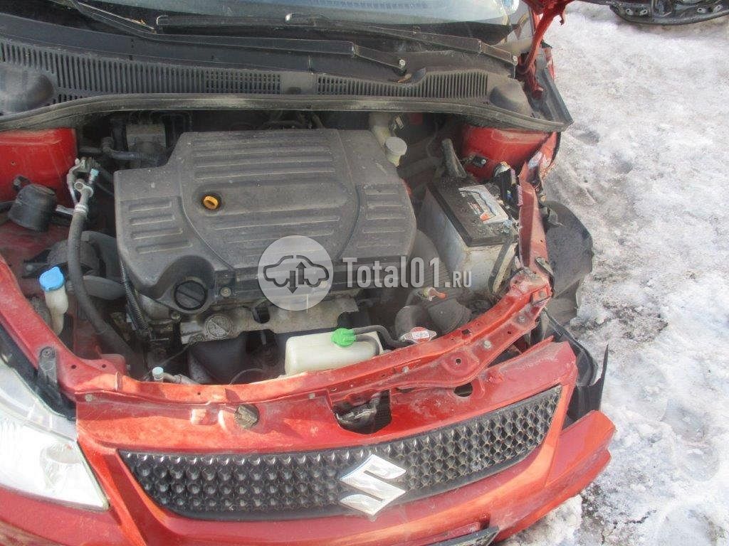 Фото Suzuki SX4 60