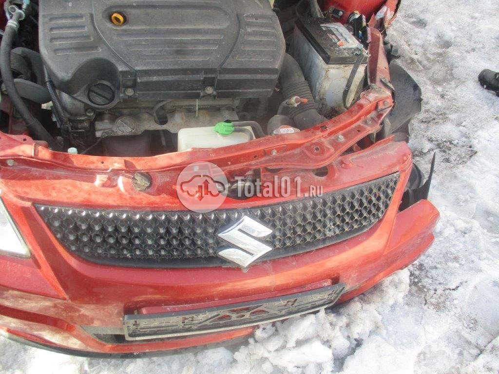 Фото Suzuki SX4 62