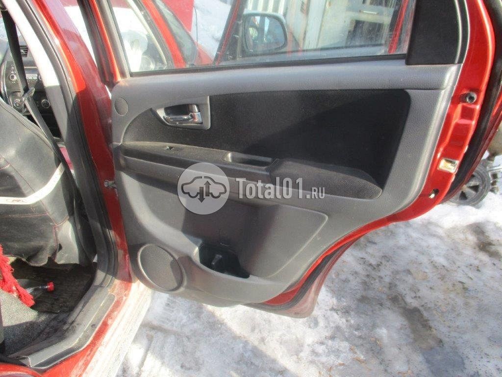Фото Suzuki SX4 134